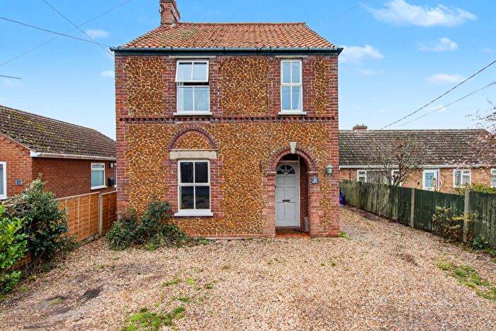 3 Bedroom Detached House For Sale In Pansey Drive, Dersingham, PE31