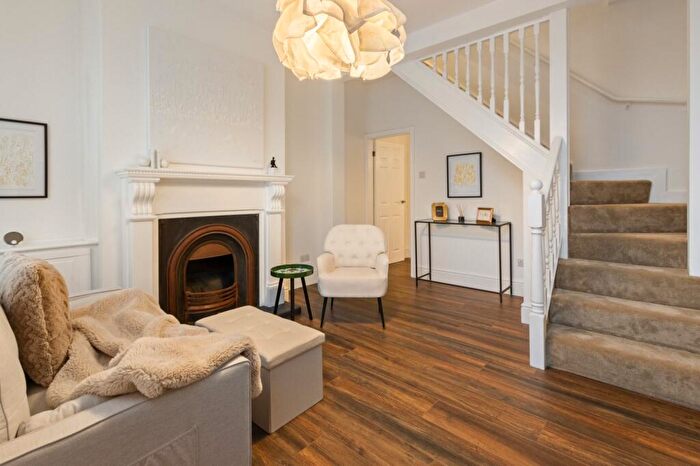 3 Bedroom Terraced House For Sale In Marsh Lane, Barton Upon Humber, North Lincolnshire, DN18