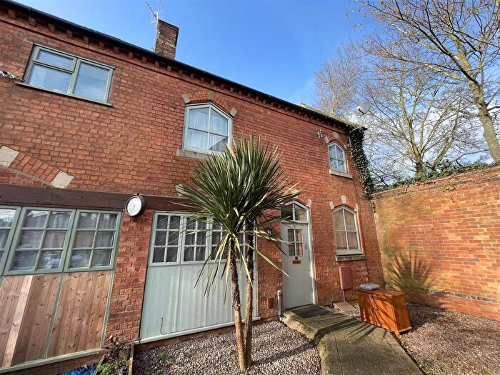 2 Bedroom End Of Terrace House To Rent In High Street Mews, Wellingborough, NN8