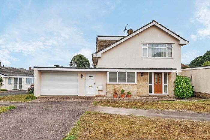 4 Bedroom Detached House For Sale In Springfields, Colyton. Devon, EX24