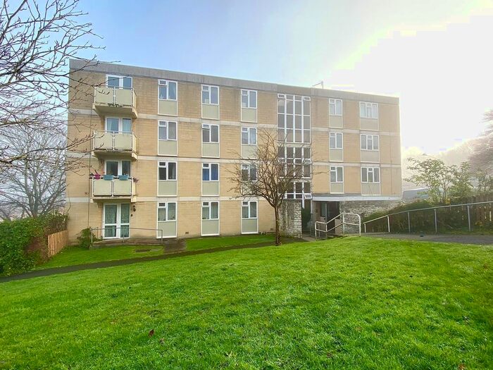 2 Bedroom Flat To Rent In Moorfields Road, Bath, BA2