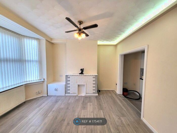 3 Bedroom Terraced House To Rent In Cowper Street, Bootle, L20