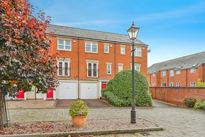 3 Bedroom Property For Sale In St Nicholas Place, Derby, DE1