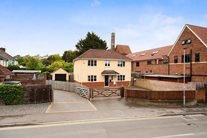 4 Bedroom Detached House For Sale In Station Road, Royal Wootton Bassett, SN4