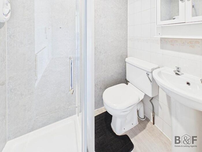 1 Bedroom Flat To Rent In Albert Road, Staple Hill, BS16