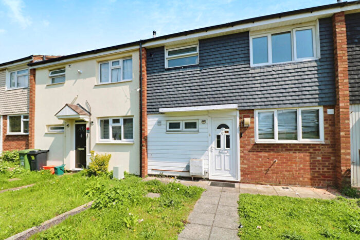 3 Bedroom Terraced House To Rent In Southwark Path, Basildon, SS14