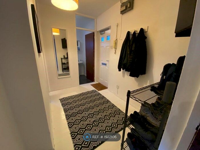 1 Bedroom Flat To Rent In Tavistock Place, Bedford, MK40