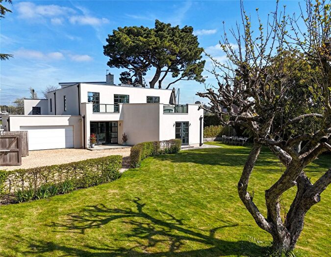 5 Bedroom Detached House For Sale In Kings Saltern Road, Lymington, Hampshire, SO41