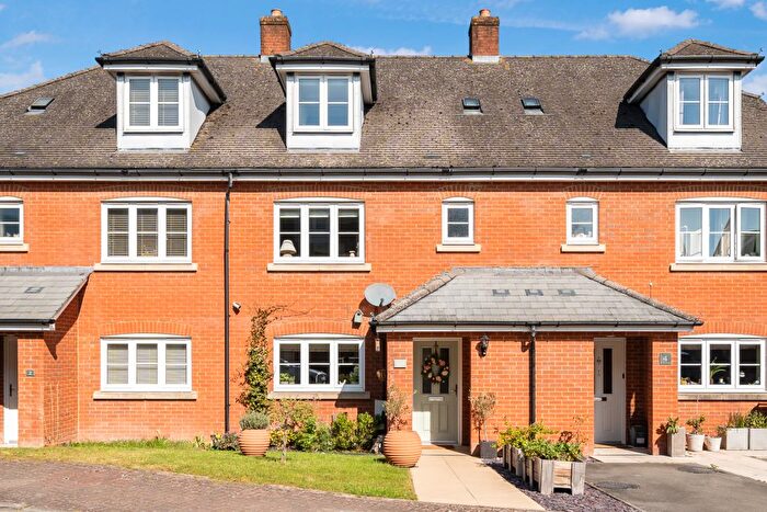 4 Bedroom Terraced House For Sale In Steeplechase Court, Andover, SP11