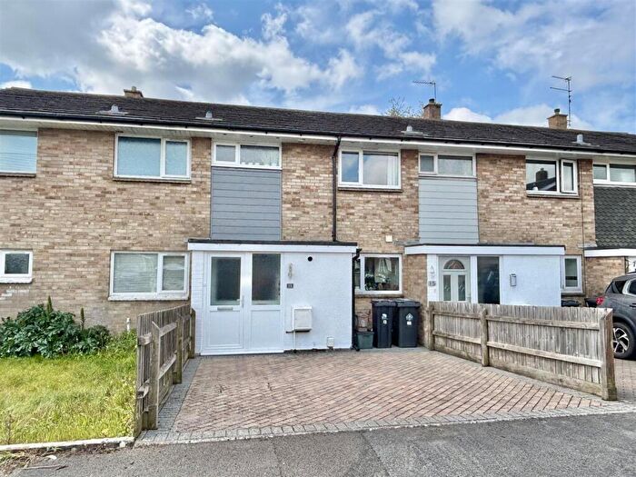 3 Bedroom Terraced House For Sale In Franklyn Close, Poole, BH16