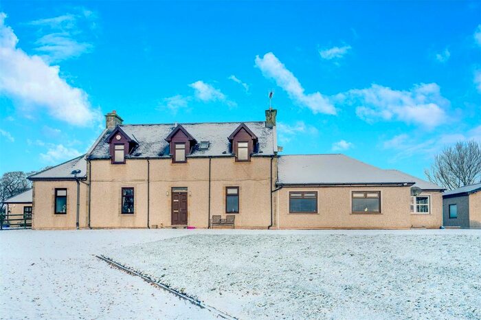 4 Bedroom Link Detached House For Sale In Springfield Crescent, Carluke, ML8