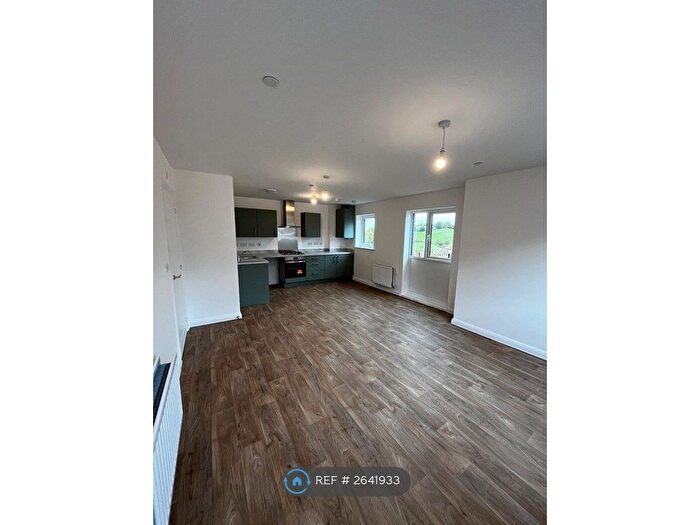 2 Bedroom Flat To Rent In Matford, Exeter, EX2