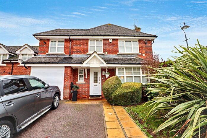 5 Bedroom Detached House To Rent In Greenwood Gardens, Shenley, Radlett, WD7