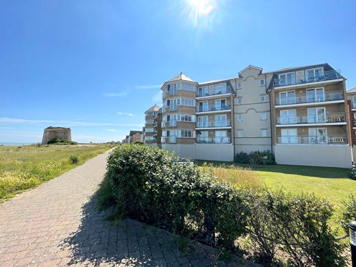 2 Bedroom Flat To Rent In Eugene Way, Sovereign Harbour North, Eastbourne, BN23