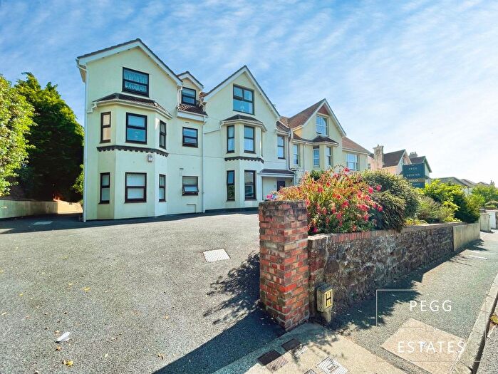 1 Bedroom Flat For Sale In Preston Down Road, Preston, TQ3