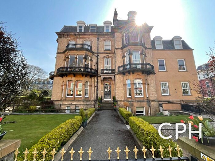 2 Bedroom Flat For Sale In Prince Of Wales Terrace, Allfield Prince Of Wales Terrace, YO11