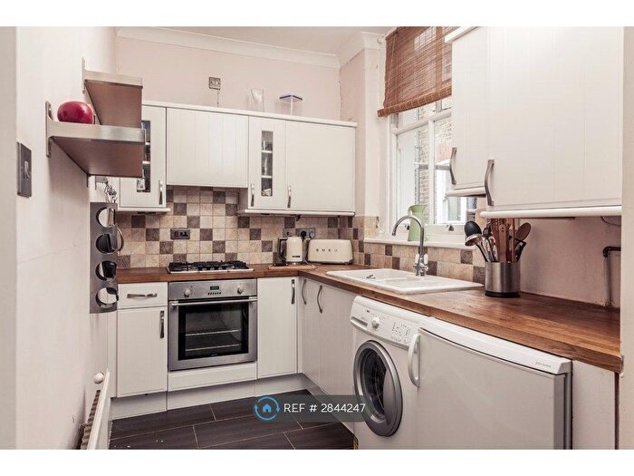 1 Bedroom Flat To Rent In Sunnyside Road, London, N19