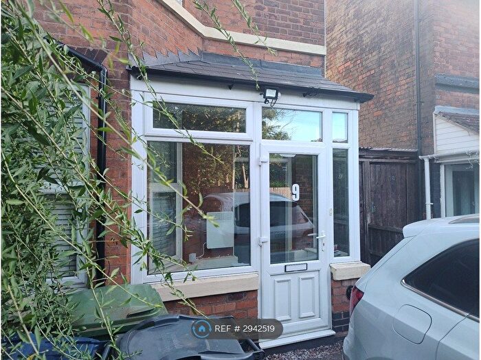 2 Bedroom End Terrace House To Rent In Poplar Avenue, Birmingham, B23