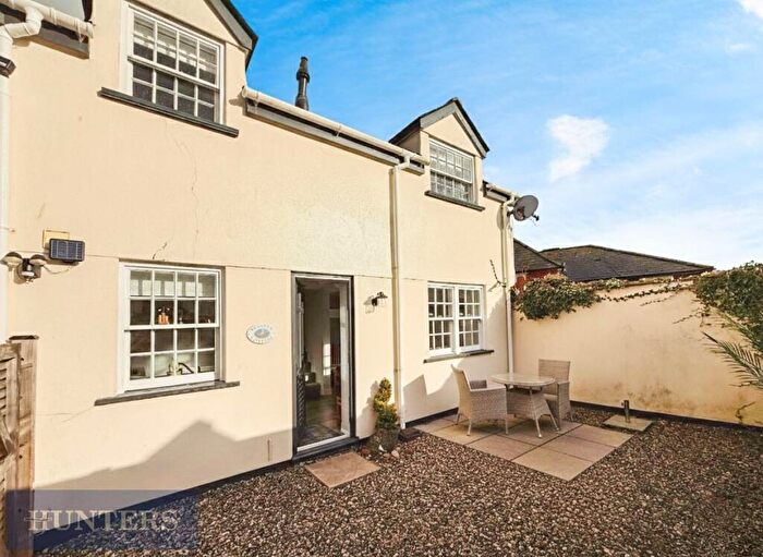 2 Bedroom End Of Terrace House For Sale In Fore Street, Exeter, EX4