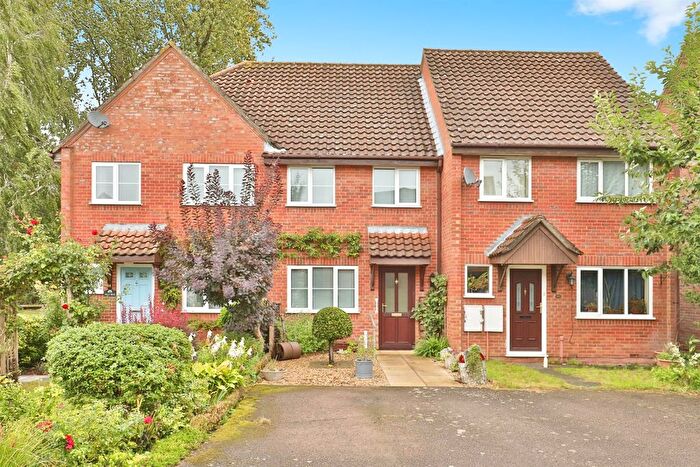 2 Bedroom Terraced House For Sale In Marwood Close, Wymondham, NR18