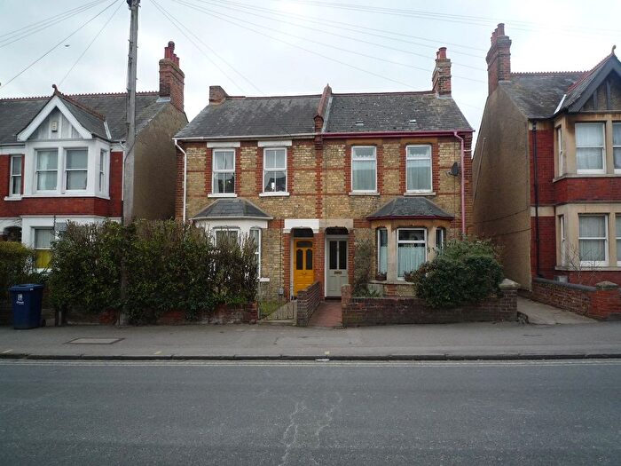 4 Bedroom Semi Detached House To Rent In Windmill Road, Oxford, OX3