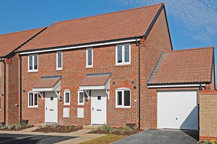 2 Bedroom End Of Terrace House To Rent In Great Western Park, Didcot, OX11