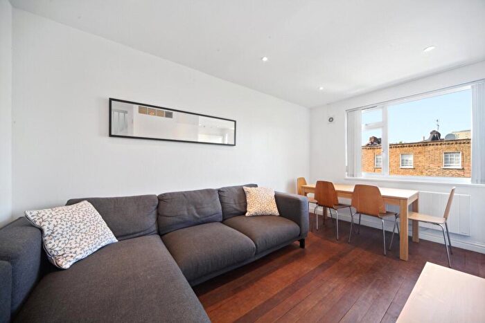 3 Bedroom Maisonette To Rent In Prince Of Wales Road, Kentish Town, NW5