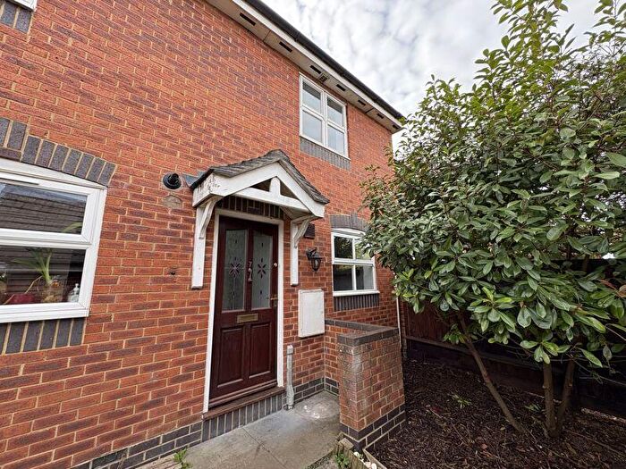 2 Bedroom Terraced House To Rent In Sparrow Way, Oxford, OX4