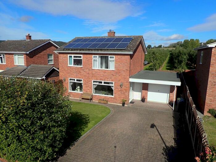 3 Bedroom Detached House For Sale In Bakers Furlong, Burghill, Hereford HR4