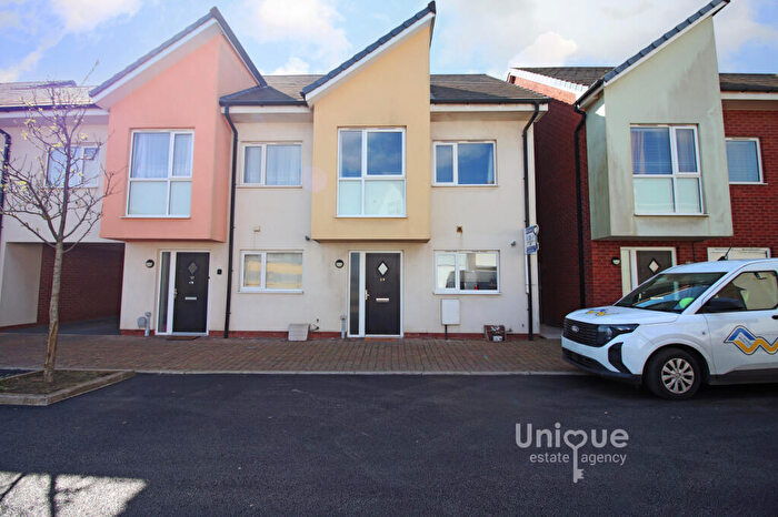 3 Bedroom End Of Terrace House For Sale In Robinson Road, Blackpool, FY1
