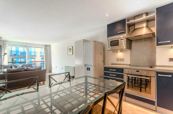 2 Bedroom Flat To Rent In Stanton House, Rotherhithe, London, SE16