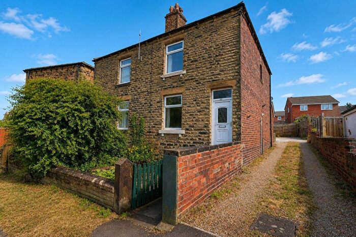 2 Bedroom Semi-Detached House For Sale In New Road, Middlestown, WF4