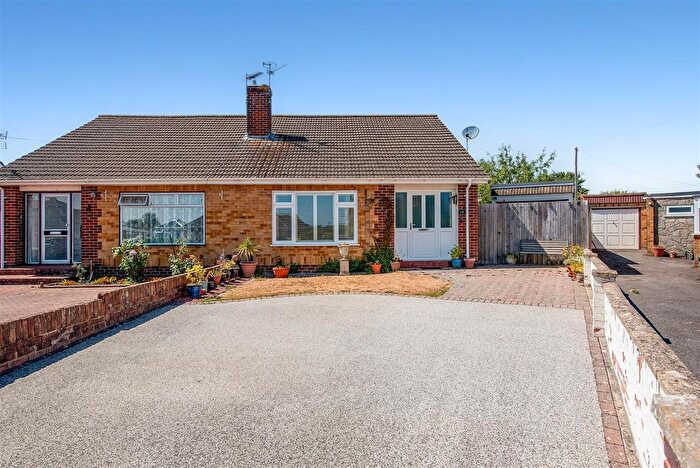 2 Bedroom Semi-Detached Bungalow For Sale In Chaucer Avenue, Andover, SP10