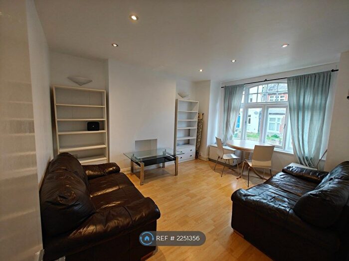 1 Bedroom Flat To Rent In Algiers Road, London, SE13