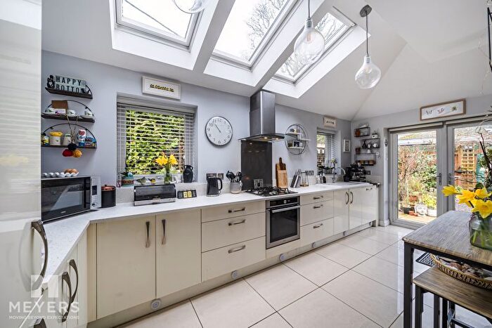 2 Bedroom Bungalow For Sale In Happy Bottom, Corfe Mullen, BH21