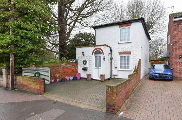 2 Bedroom Detached House For Sale In Abbey Street, Thorpe-Le-Soken, CO16