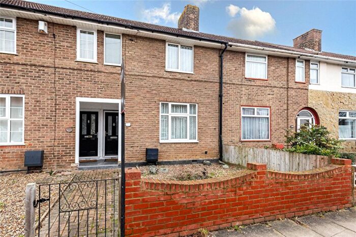 2 Bedroom Terraced House For Sale In Glenbow Road, Bromley, BR1