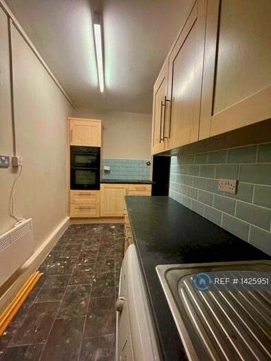 2 Bedroom Terraced House To Rent In Manchester Road, Linthwaite, HD7