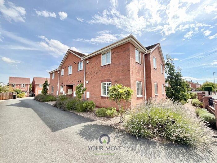 1 Bedroom Flat For Sale In Osier Close, Bromsgrove, Worcestershire, B61