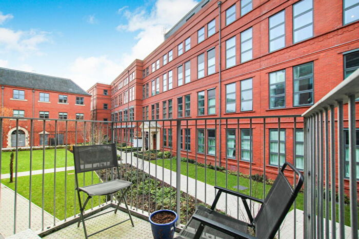 2 Bedroom Flat For Sale In Capstan Room, St. John's Road, Southville, Bristol, BS3