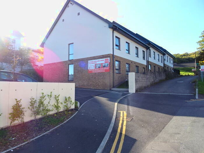 1 Bedroom Private Halls To Rent In Park Pride, Brook Street, Treforest, CF37
