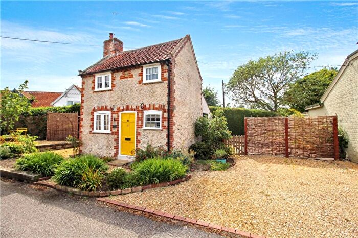 1 Bedroom Detached House For Sale In The Street, Blythburgh, Halesworth, Suffolk, IP19