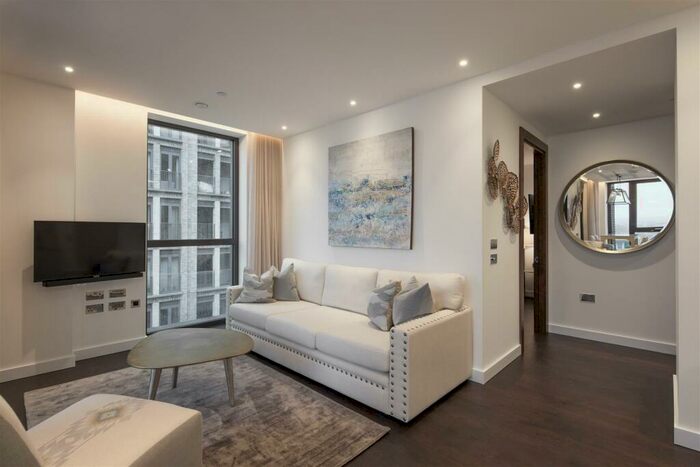 2 Bedroom Apartment To Rent In Thornes House, Battersea, SW11