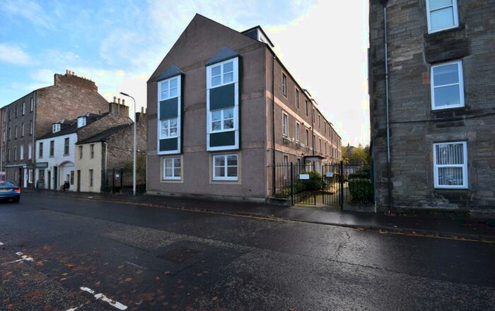 2 Bedroom Apartment To Rent In Victoria Mews, Victoria Street, Perth, Perthshire, PH2