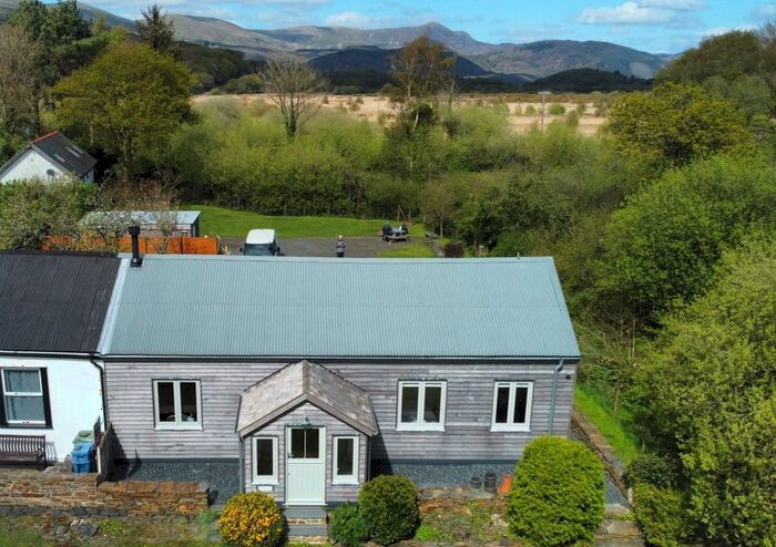 1 Bedroom Bungalow For Sale In Ty Bach Twt, Arthog, Gwynedd, LL39