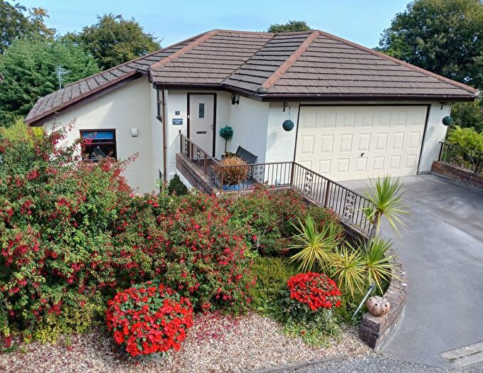 4 Bedroom Detached House For Sale In Llys Argoed, Upper Colwyn Bay, LL29