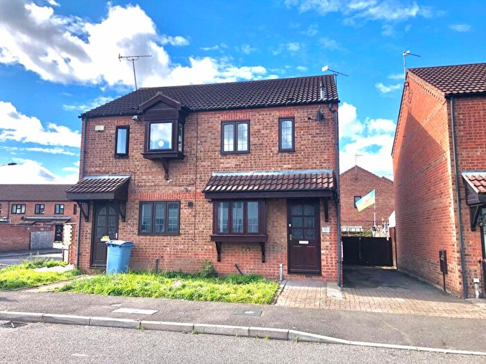 2 Bedroom Semi-Detached House To Rent In Thrumpton Lane, Retford, DN22