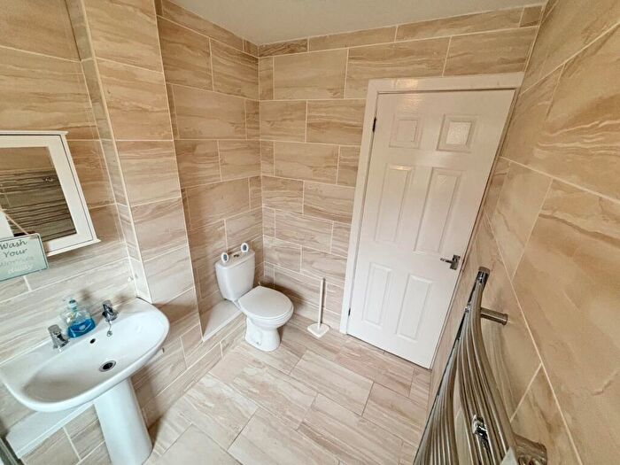 2 Bedroom Flat For Sale In High Street, Abersychan, Pontypool, NP4