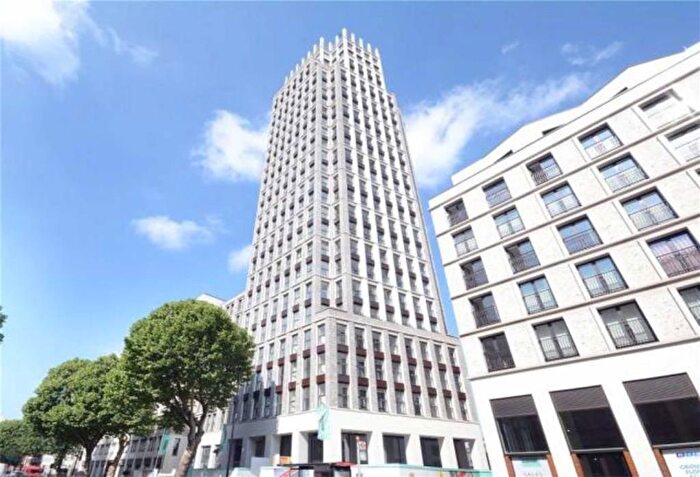 2 Bedroom Flat To Rent In Blackfriars Road, London, SE1