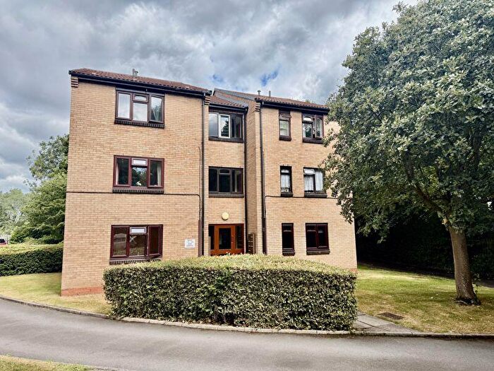 Flat For Sale In Swan Gardens, Birmingham, B23
